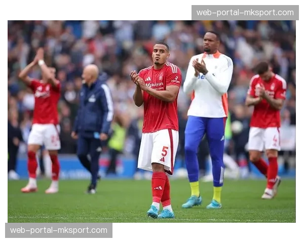 从青训到保级战：诺丁汉森林年轻球员的成长之路